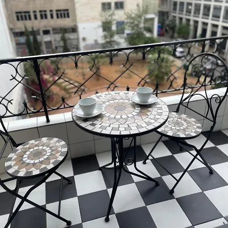 Noblenotes - Victor Apartment Athens