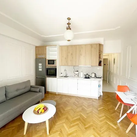 Noblenotes - Victor Apartment *